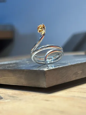 Fabriquez votre bague en argent sertie