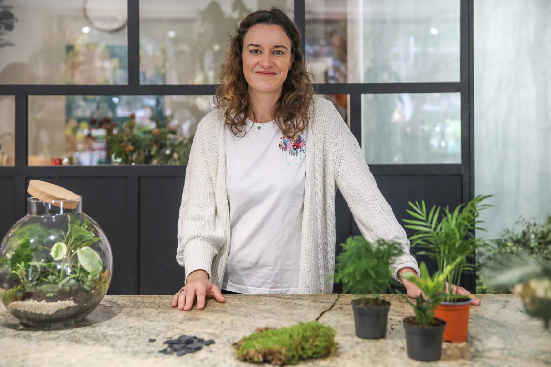 Enchantez votre équipe et réalisez chacun un terrarium unique avec Laura - Image n°3 - Wecandoo
