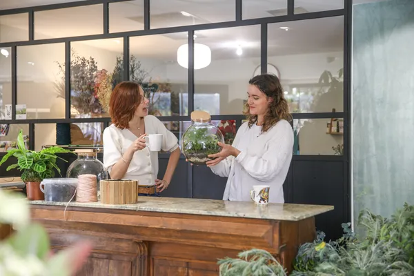 Enchantez votre équipe et réalisez chacun un terrarium unique avec Laura - Afbeelding nr. 1 - Wecandoo