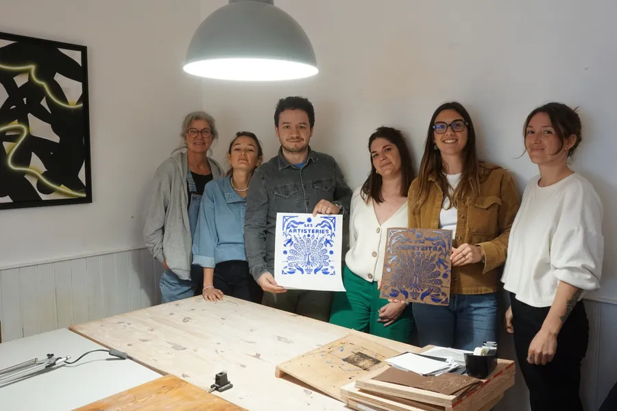 Enchantez votre équipe et initiez-les à la linogravure avec Maxine - Image n°1 - Wecandoo