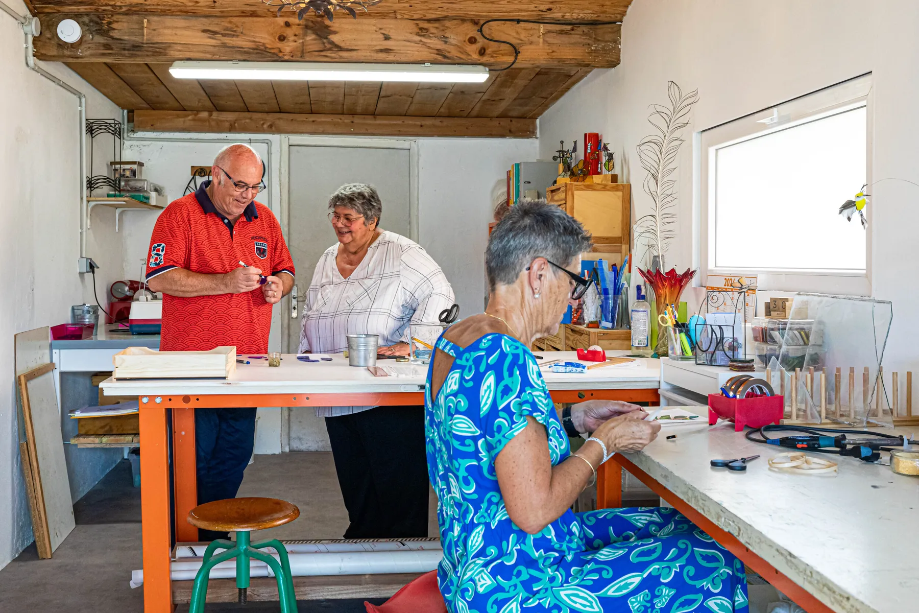 Initiez vous à l'art du vitrail sur une journée avec Marie-Michèle - Afbeelding nr. 2 - Wecandoo