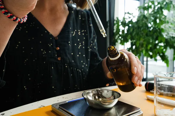 Réalisez votre duo de soins pour les cheveux avec Perrine - Image n°3 - Wecandoo