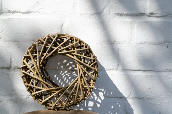 Réalisez votre mangeoire à oiseaux en vannerie avec Aline - Image n°5 - Wecandoo