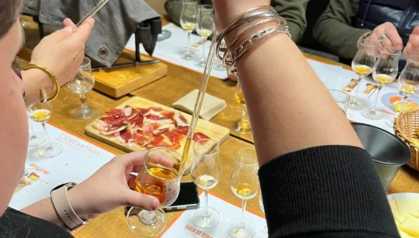 Réunissez votre équipe dans votre lieu et assemblez chacun votre armagnac avec Vincent et son équipe - Image n°2 - Wecandoo