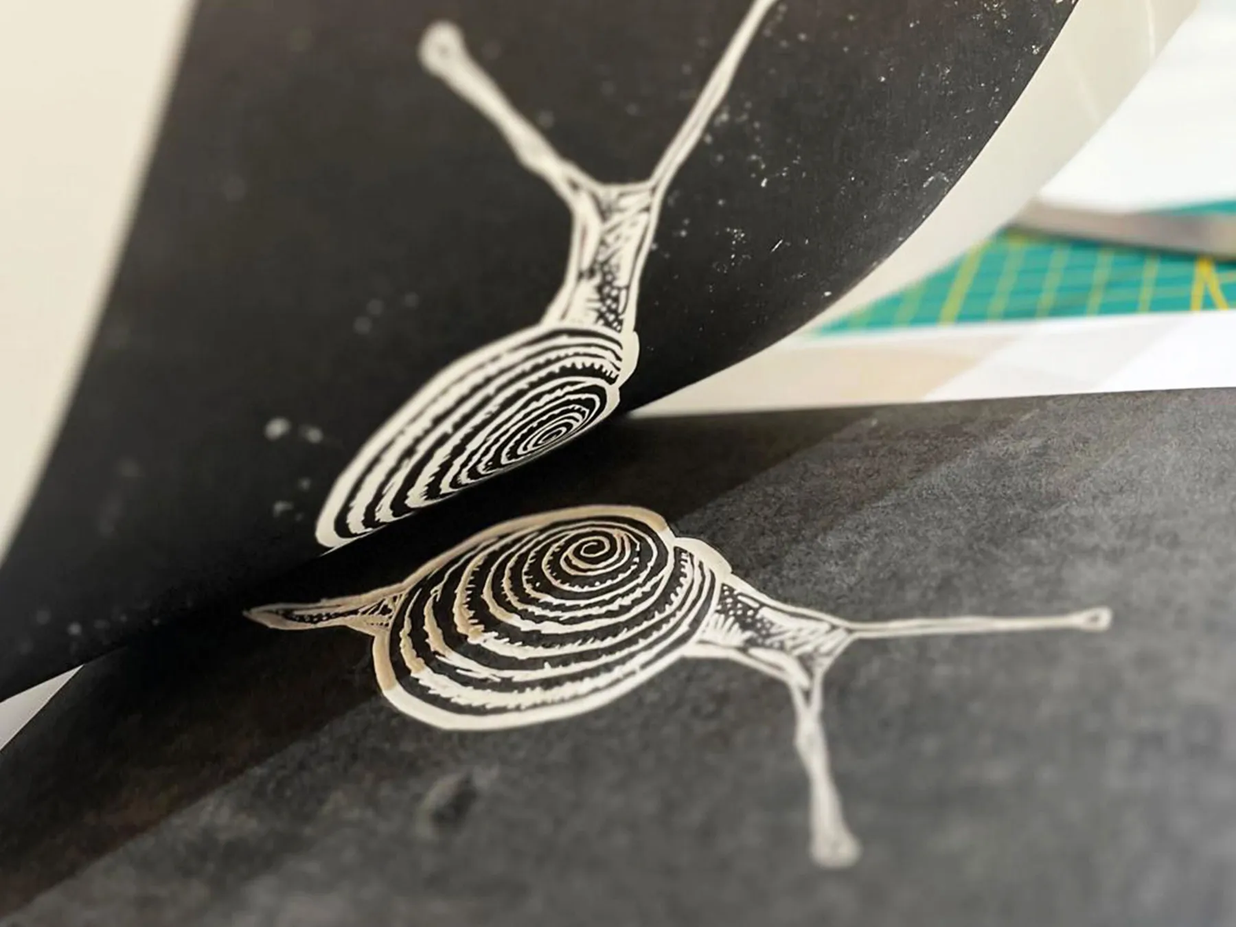 Initiez votre équipe à la linogravure en prenant l'apéro avec Tania - Image n°5 - Wecandoo