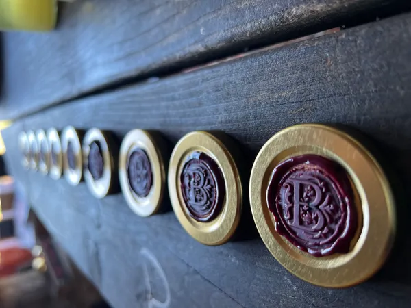 Créez vos cosmétiques à la cire d'abeille - Image n°3 - Wecandoo