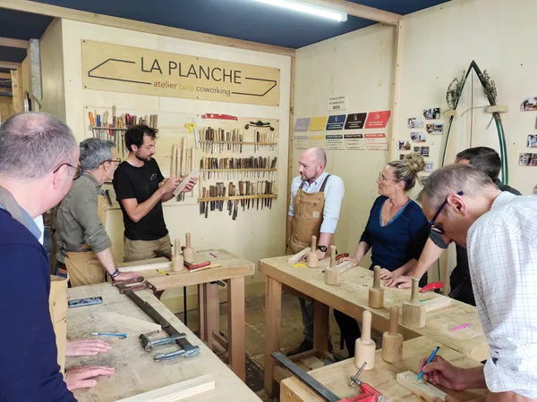 Captivez votre équipe et sculptez chacun votre cuillère en bois avec Victor - Afbeelding nr. 3 - Wecandoo