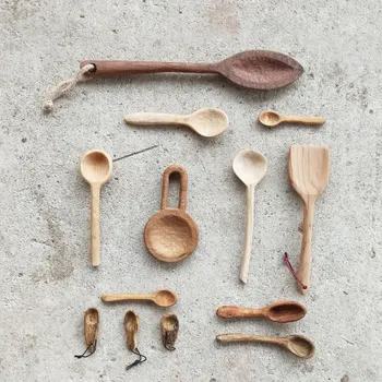 Sculptez votre cuillère en bois en groupe