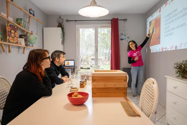 Participez en équipe à un challenge dégustation de miels avec Perrine - Image n°3 - Wecandoo