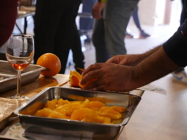 Rassemblez votre équipe et cuisinez votre repas de saison avec Loïc - Image n°3 - Wecandoo