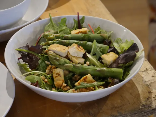 Rassemblez votre équipe et cuisinez votre repas de saison avec Loïc - Image n°4 - Wecandoo