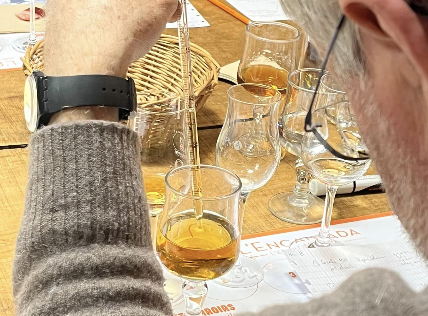 Assemblez votre armagnac en groupe à Toulouse