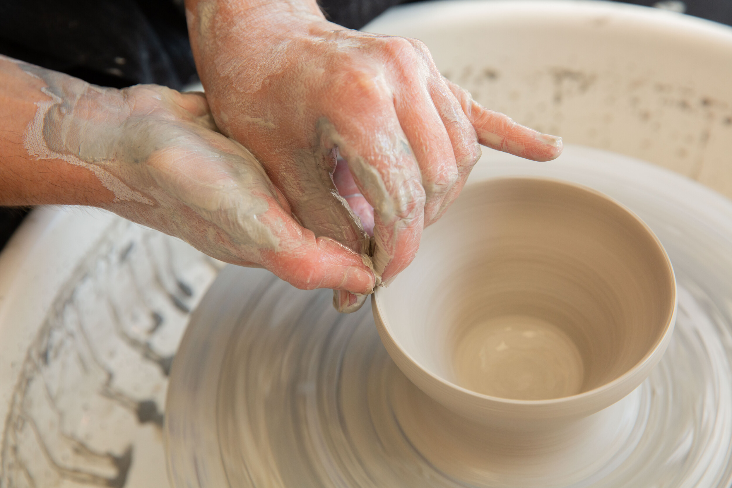 Initiez-vous au tour du potier