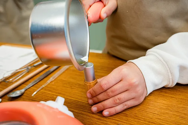 Fabriquez votre crème visage et votre stick à lèvres avec Caroline - Afbeelding nr. 3 - Wecandoo