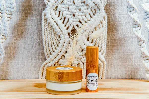 Fabriquez votre crème visage et votre stick à lèvres avec Caroline - Afbeelding nr. 4 - Wecandoo