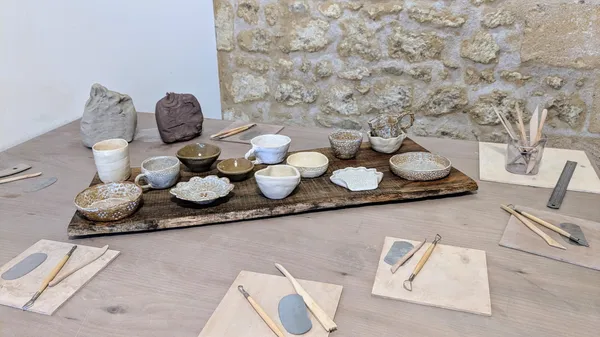 Rassemblez votre équipe pour une initiation au modelage avec Marion - Image n°1 - Wecandoo