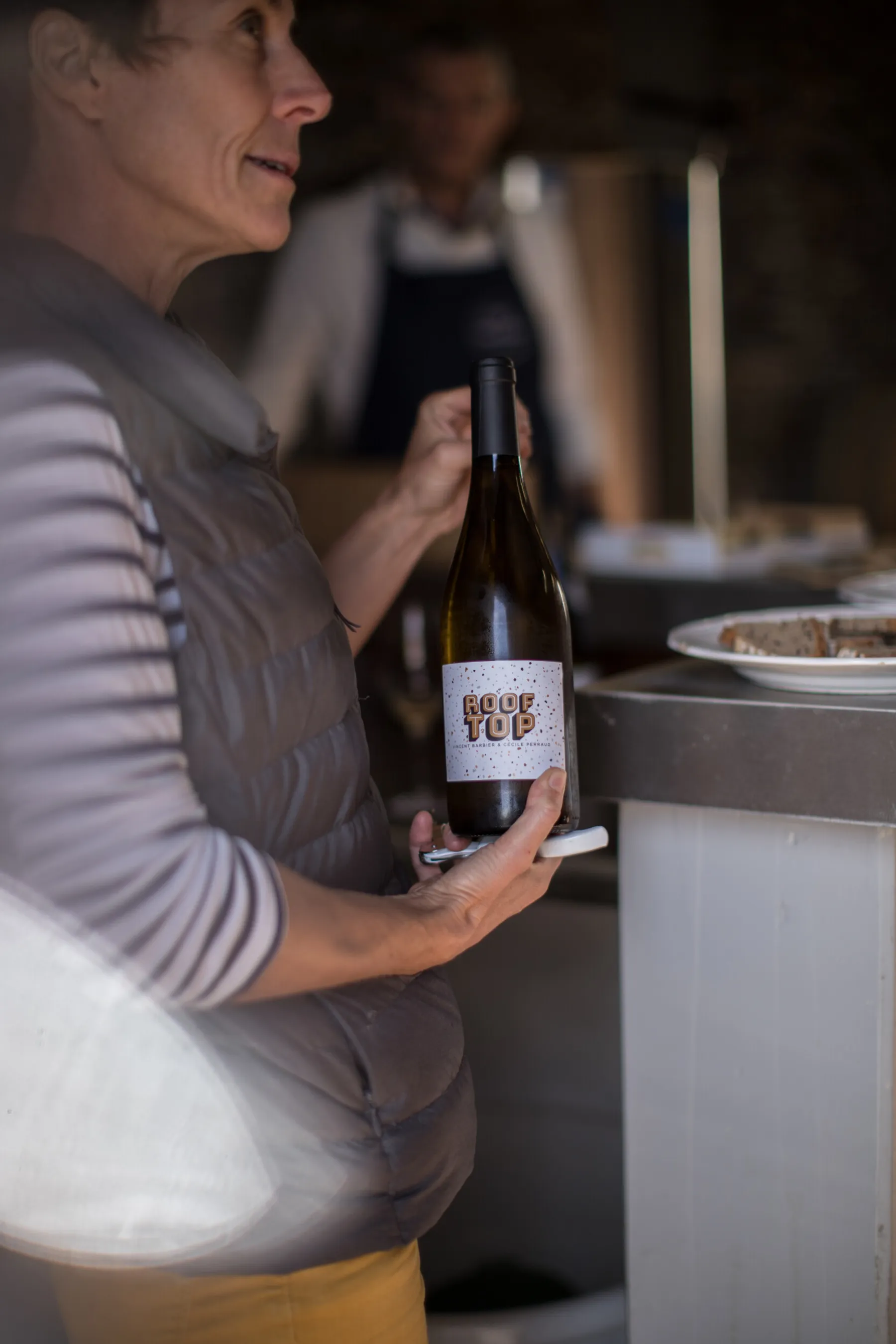 Rassemblez votre équipe et apprenez à tailler la vigne et à déguster du vin avec Vincent et Cécile - Image n°5 - Wecandoo