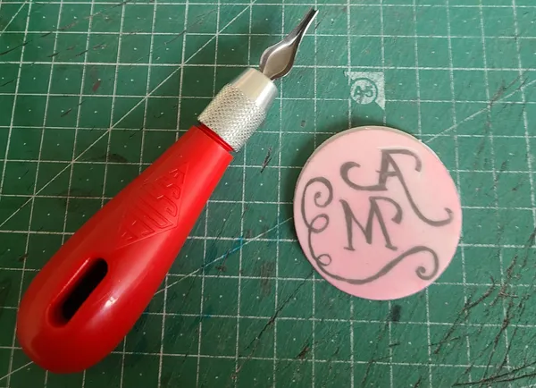 Initiez-vous à la gravure de tampons avec Amandine - Image n°2 - Wecandoo