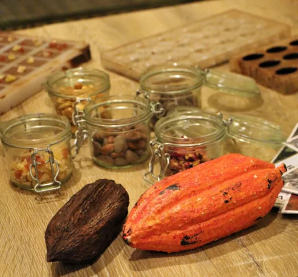 Emerveillez votre équipe lors d'une initiation à la chocolaterie dans le Viaduc des Arts - Afbeelding nr. 2 - Wecandoo