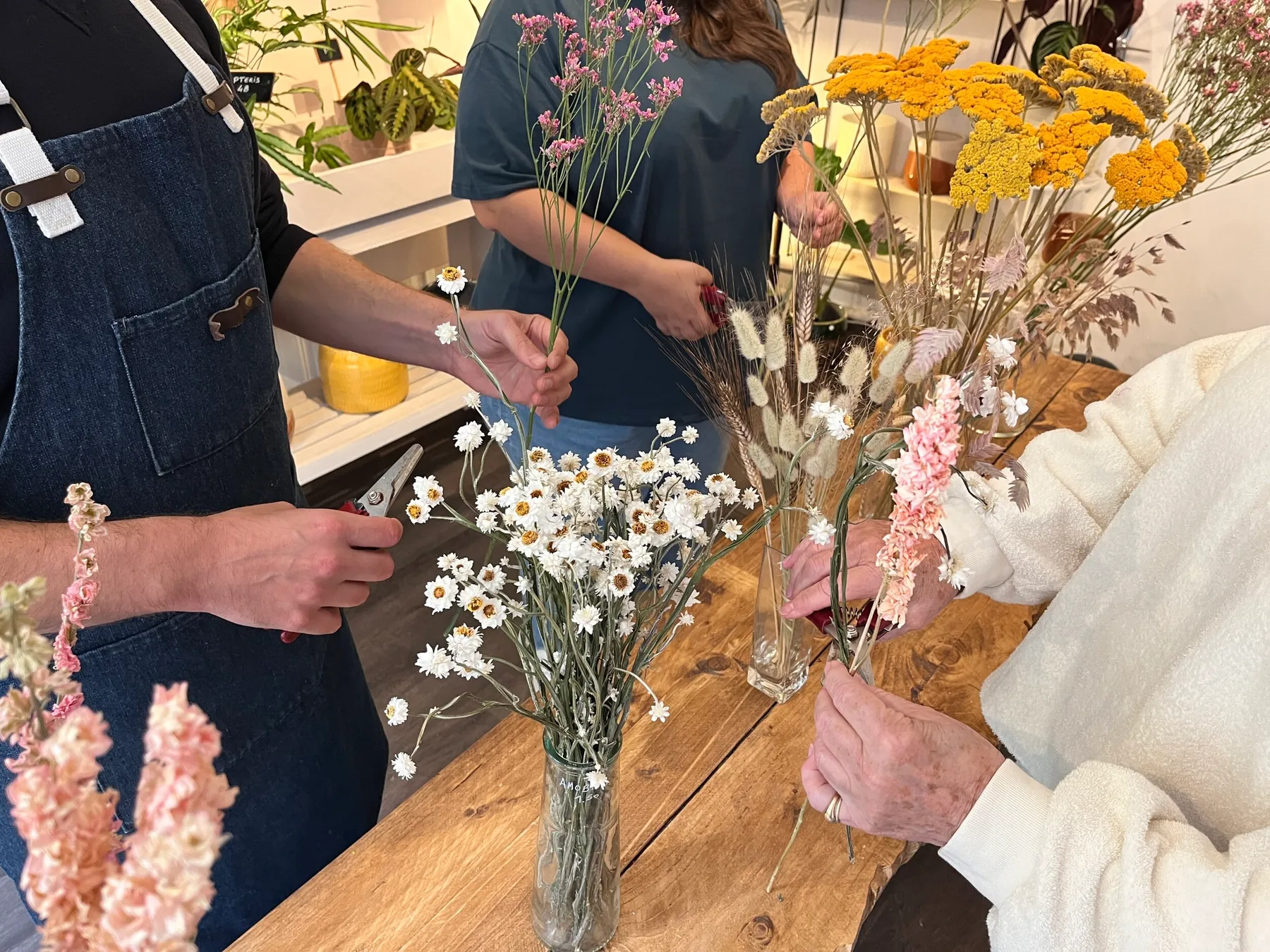 Réalisez votre bouquet de fleurs séchées avec Tonia et Paul - Afbeelding nr. 5 - Wecandoo