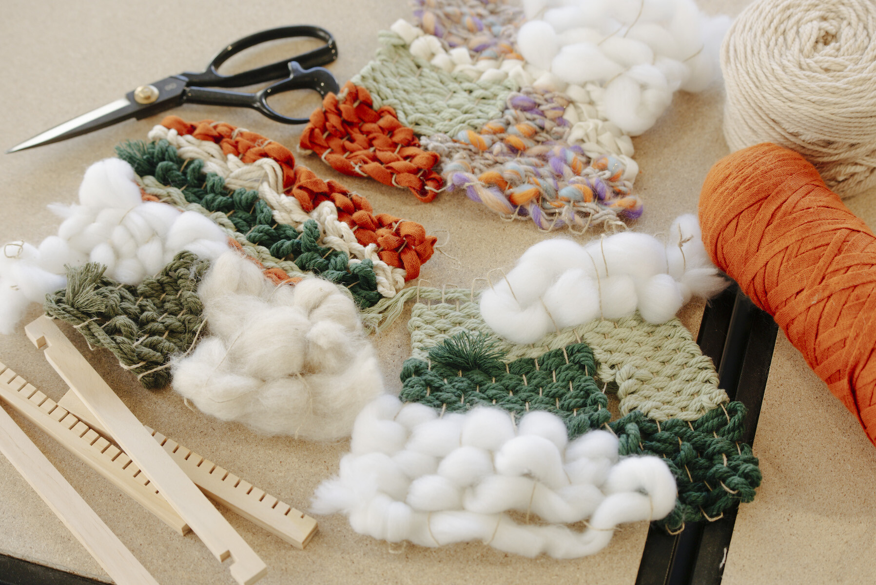 Apprends à tisser sur un cadre