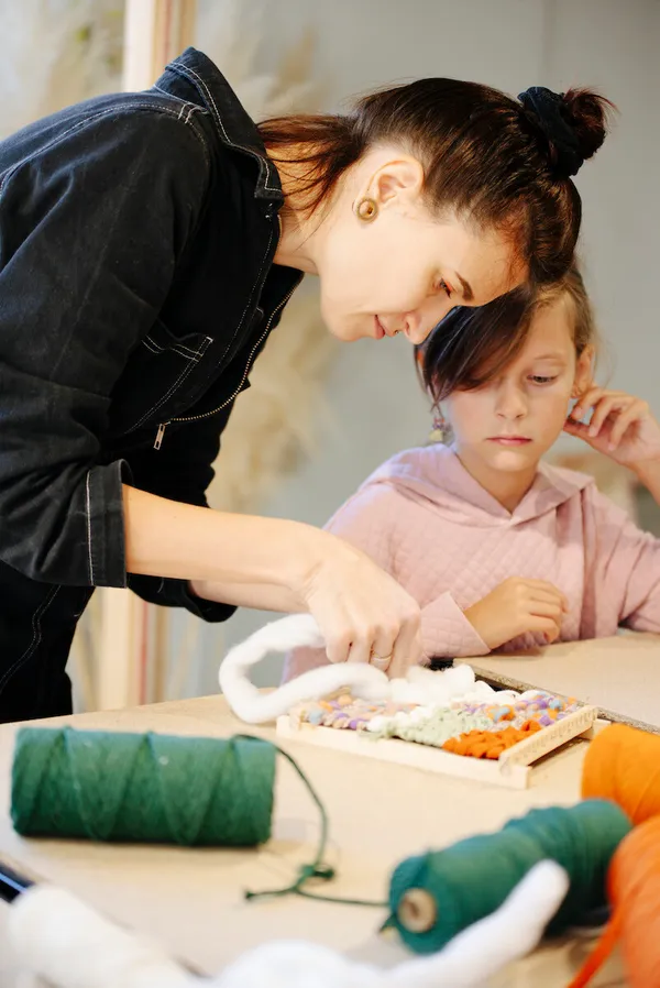 Apprends à tisser sur un cadre avec Elisaveta - Image n°2 - Wecandoo