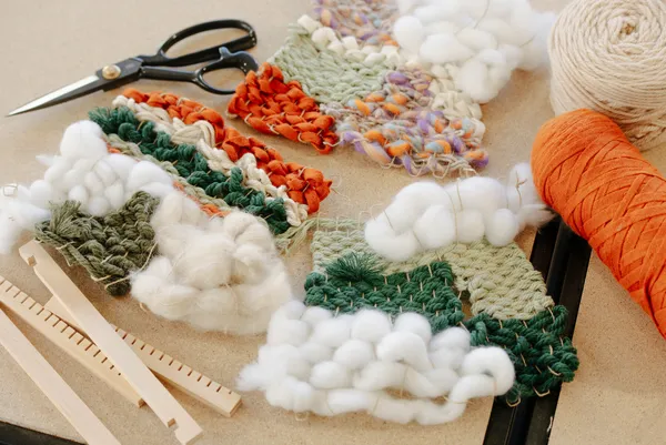 Apprends à tisser sur un cadre avec Elisaveta - Image n°1 - Wecandoo