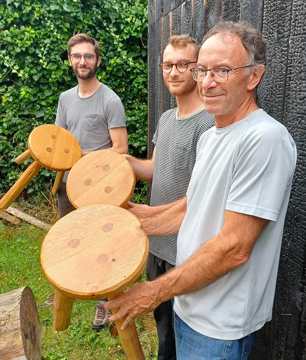Taillez votre tabouret en bois sur une journée - Image n°2 - Wecandoo