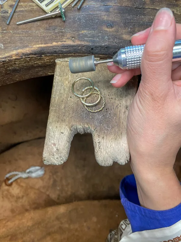 Réalisez vos alliances en argent massif ou en vermeil avec Margaux - Image n°4 - Wecandoo