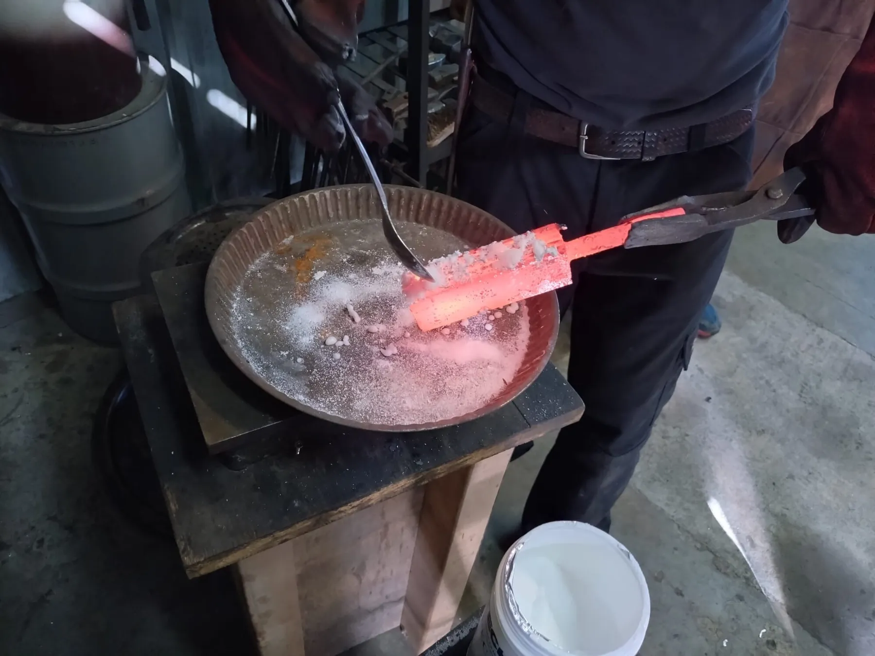 Forgez votre couteau Damas - 2 J - Image n°3 - Wecandoo