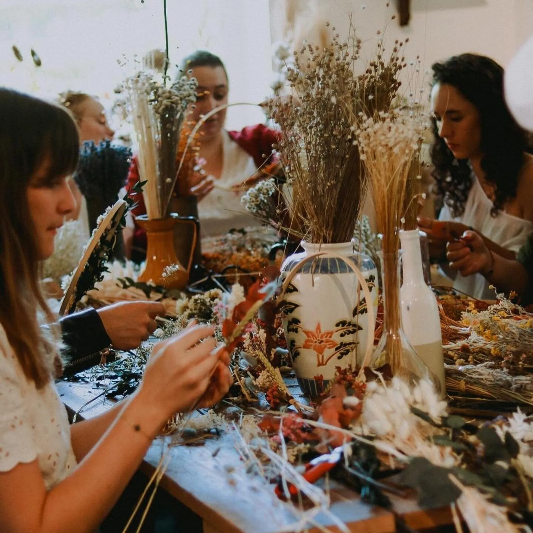 Créez votre couronne florale - Image n°3 - Wecandoo