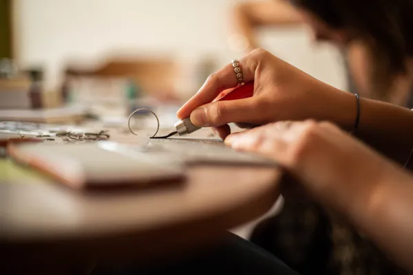 Créez votre carte de tarot en linogravure avec Estelle - Image n°2 - Wecandoo