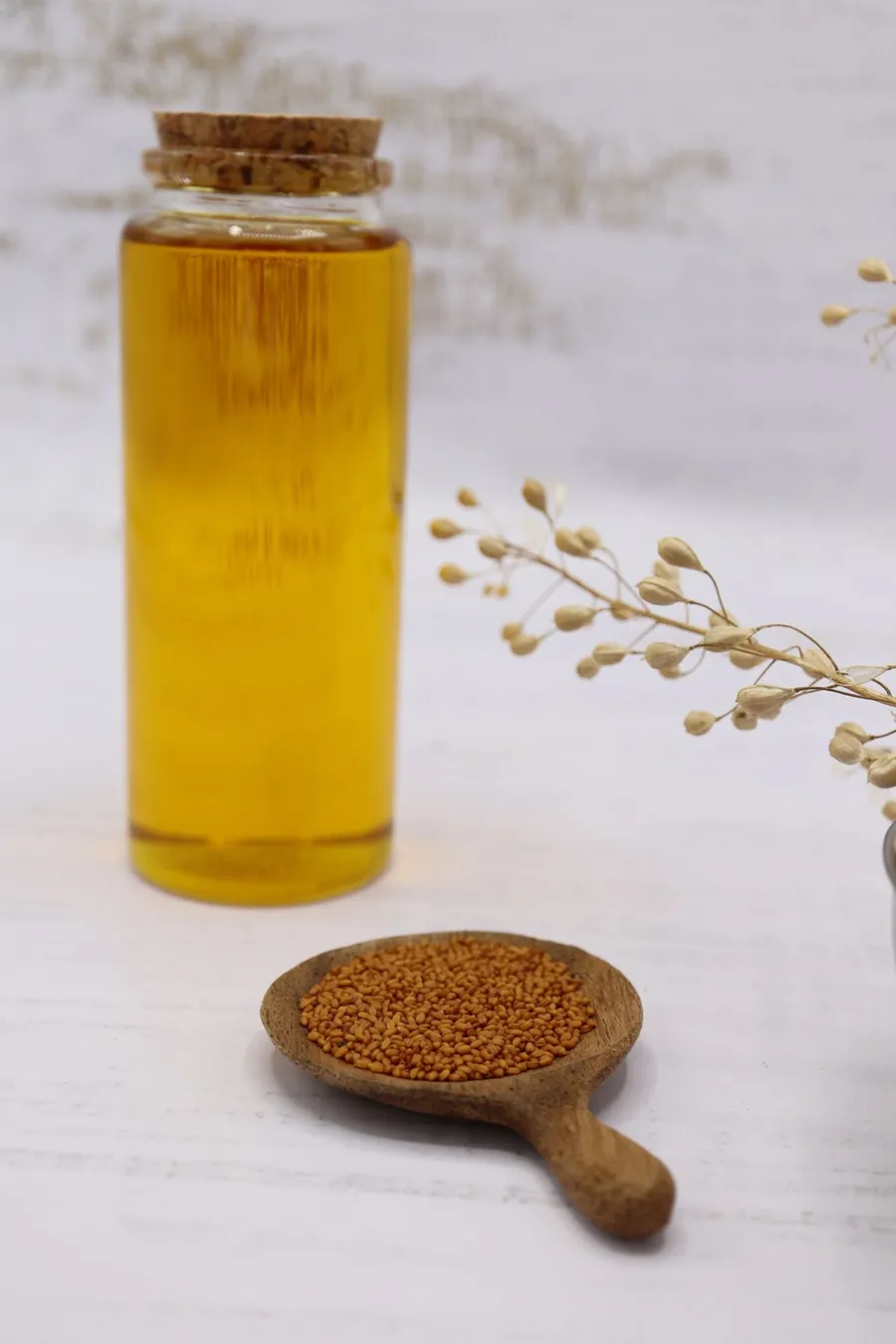 Réunissez votre équipe et réalisez vos jolis savons en huile de cameline avec Sylvie - Image n°1 - Wecandoo