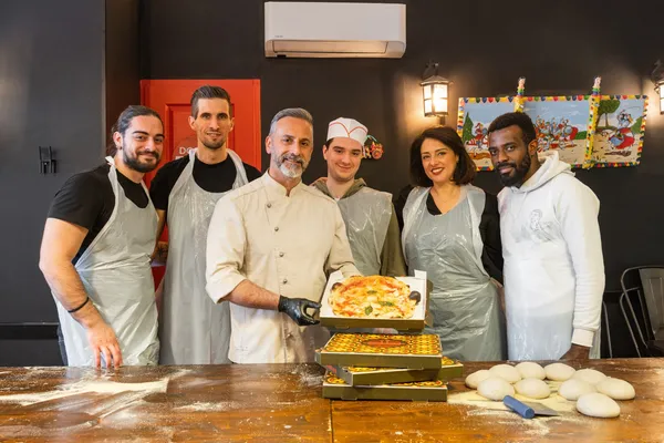 Impliquez votre équipe et cuisinez votre pizza avec Renzo - Image n°5 - Wecandoo