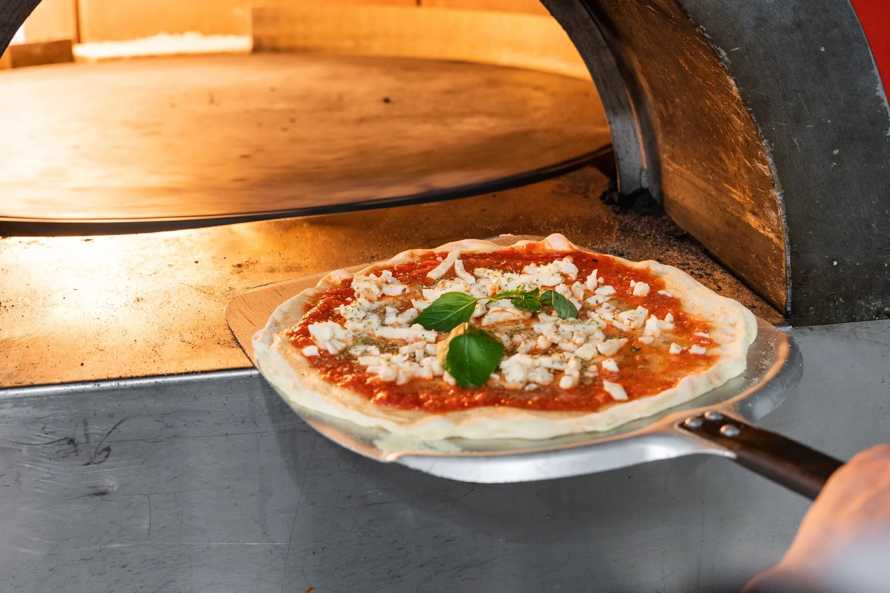 Impliquez votre équipe et  cuisinez votre pizza avec Renzo - Image n°1 - Wecandoo