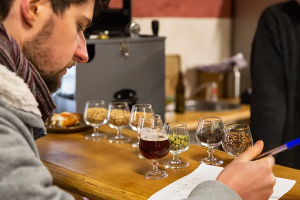 Défiez votre équipe et brassez votre bière avec Eliott et Etienne - Image n°3 - Wecandoo