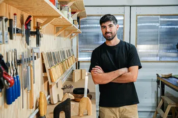 Jérémy : Sculpteur sur bois à Marseille