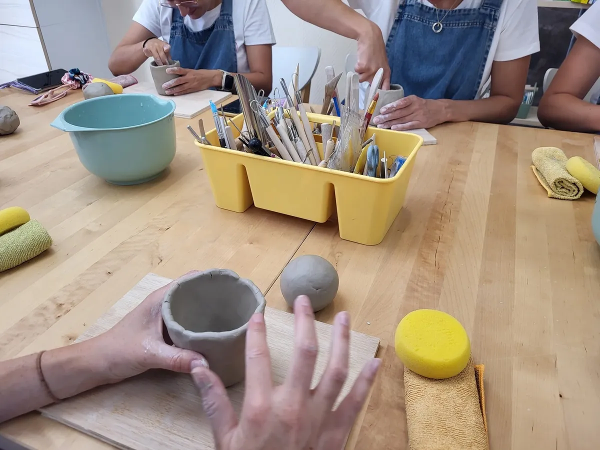 Modelez votre duo de petites tasses