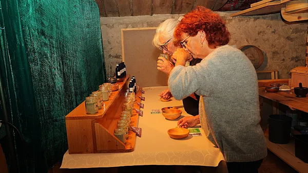 Réalisez vos encens naturels avec Angie - Image n°4 - Wecandoo