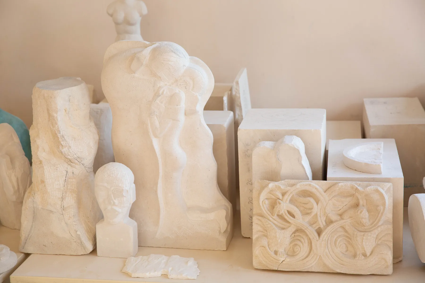 Initiez-vous à la sculpture sur pierre avec Fabrice - Image n°1 - Wecandoo