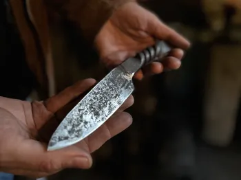 Forgez votre couteau brut de forge
