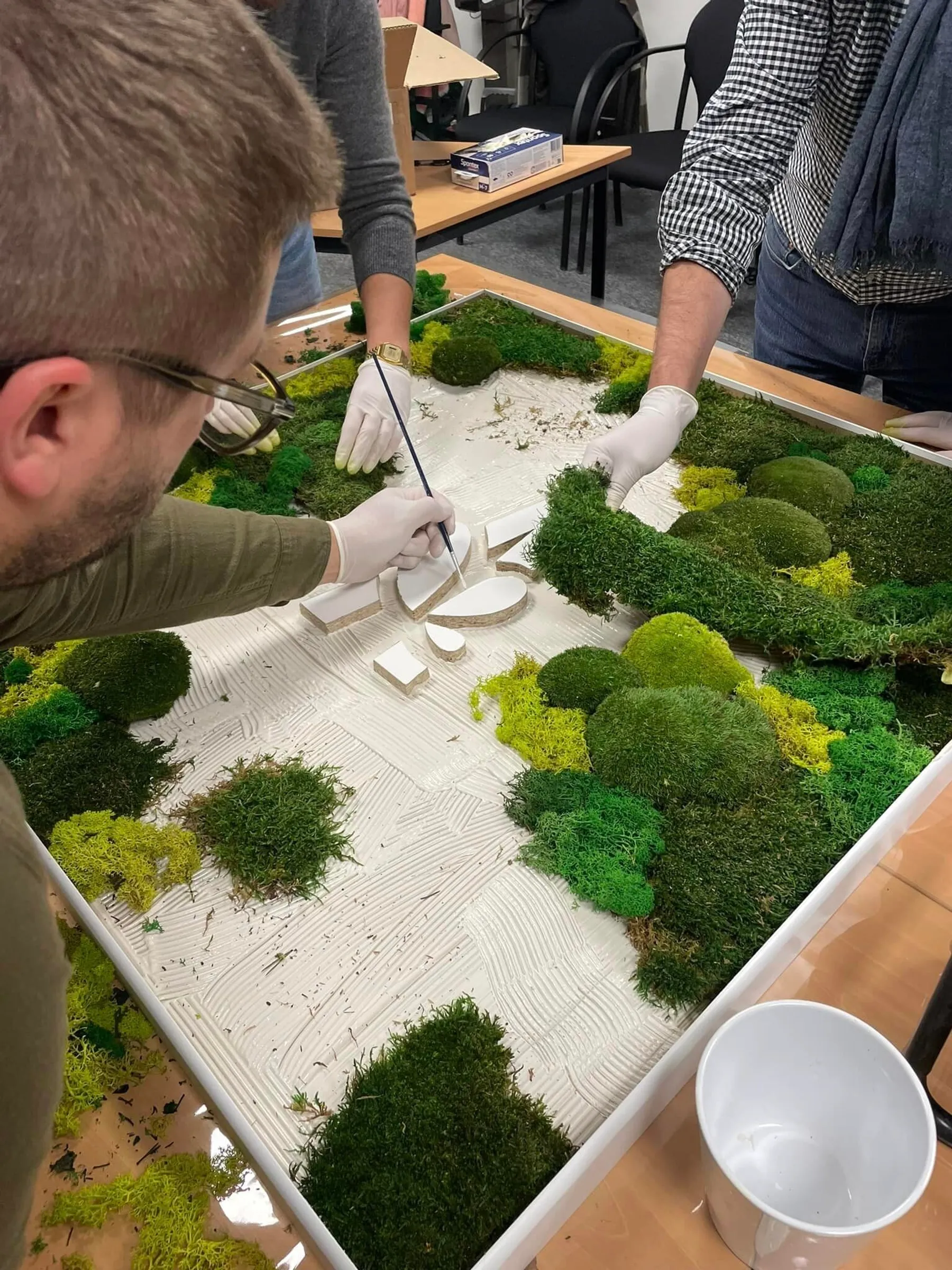 Réunissez votre équipe et créez votre panneau végétal avec Julien - Image n°2 - Wecandoo