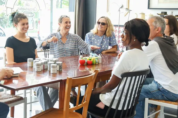 Rassemblez votre équipe autour des épices et cuisinez ensemble votre repas avec Benoît - Image n°2 - Wecandoo