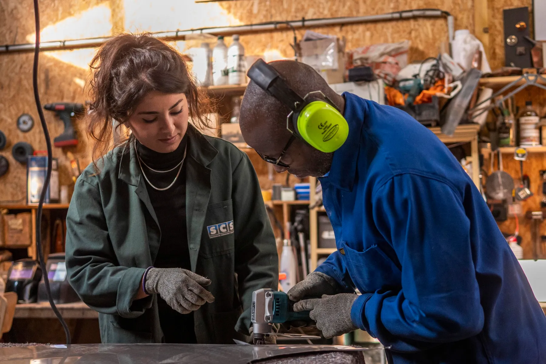 Créez votre table d'appoint en métal - Image n°3 - Wecandoo