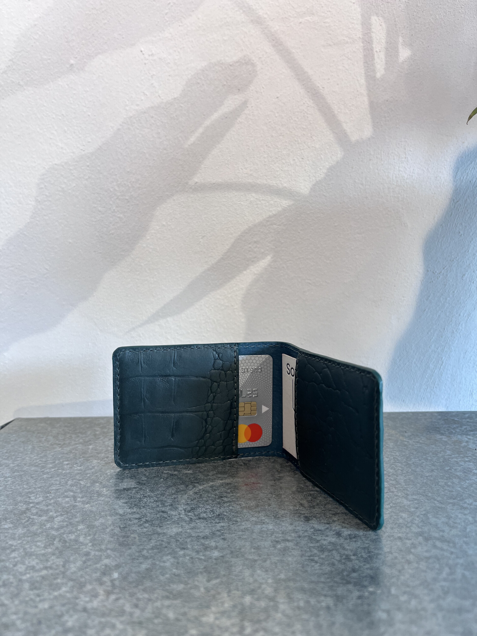 Wecandoo - Fabriquez votre porte-cartes en cuir avec Sofie - Image n°5