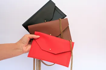 Wecandoo - Créez votre petit sac pochette en cuir