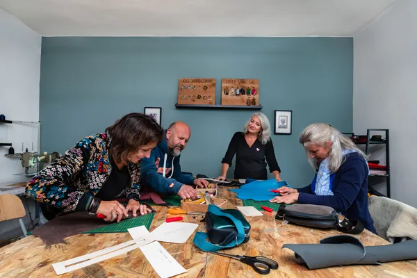 Créez votre sac à bandoulière en cuir - Image n°3 - Wecandoo