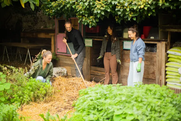Apprenez à cultiver votre potager sans arrosage avec Philippe - Image n°2 - Wecandoo