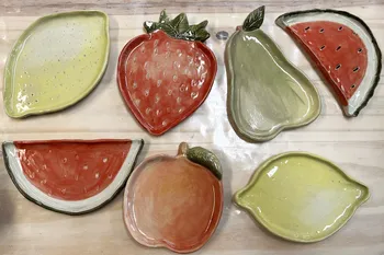 Modelez votre duo d'assiettes à fruits