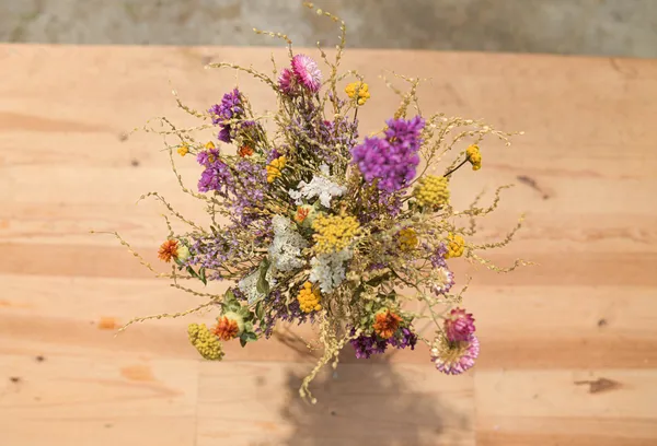 Réalisez votre bouquet de fleurs séchées françaises - Afbeelding nr. 4 - Wecandoo